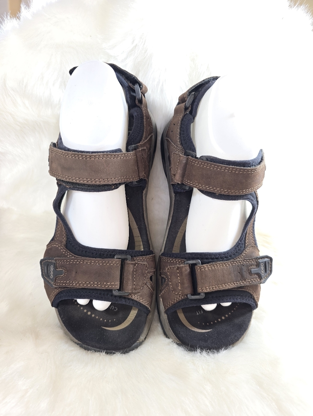 Abeo Mens Brown Adjustable Outdoor Sandals - Picture 3 of 9